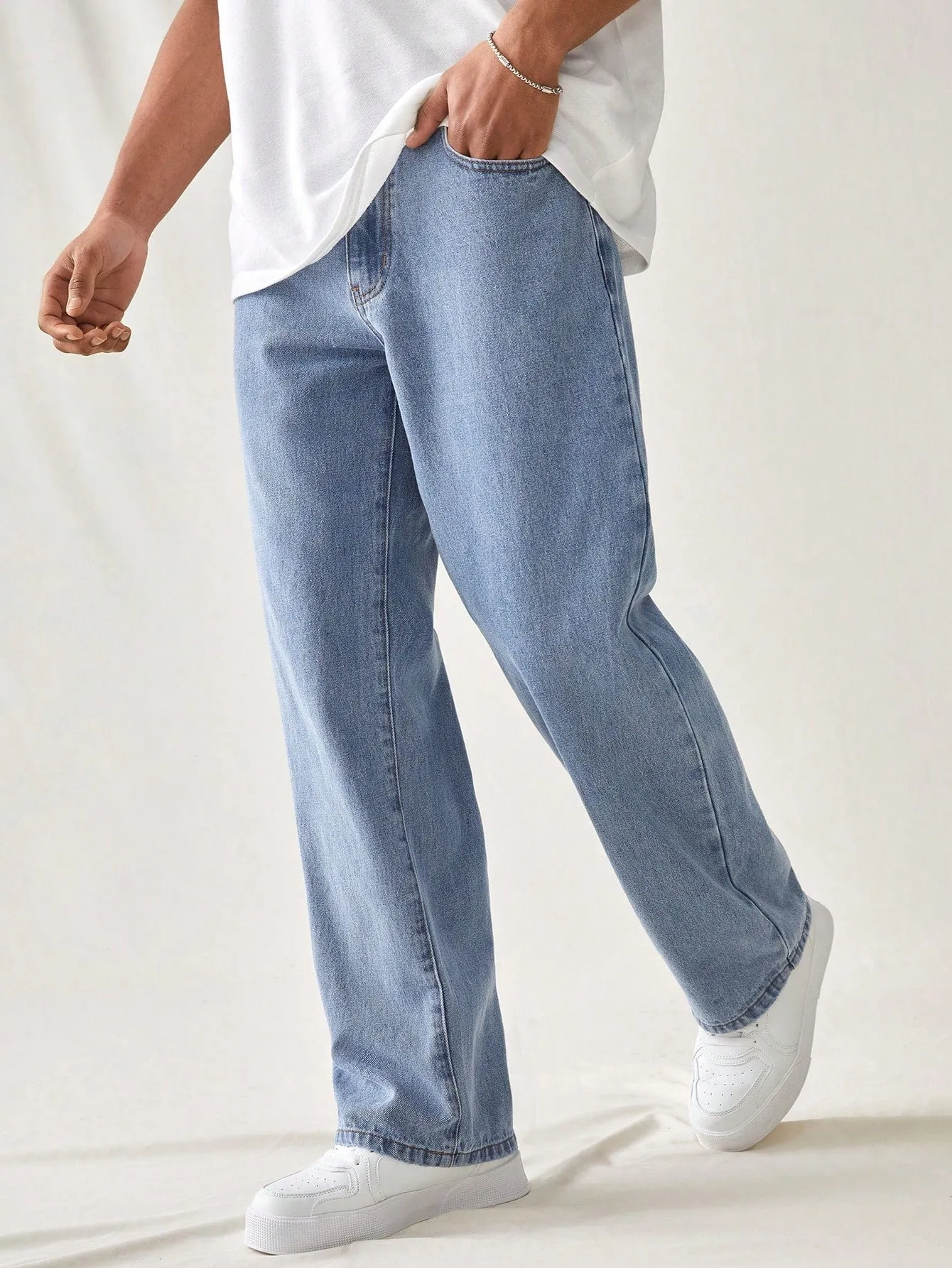 Classic Loose Straight Fit Jeans