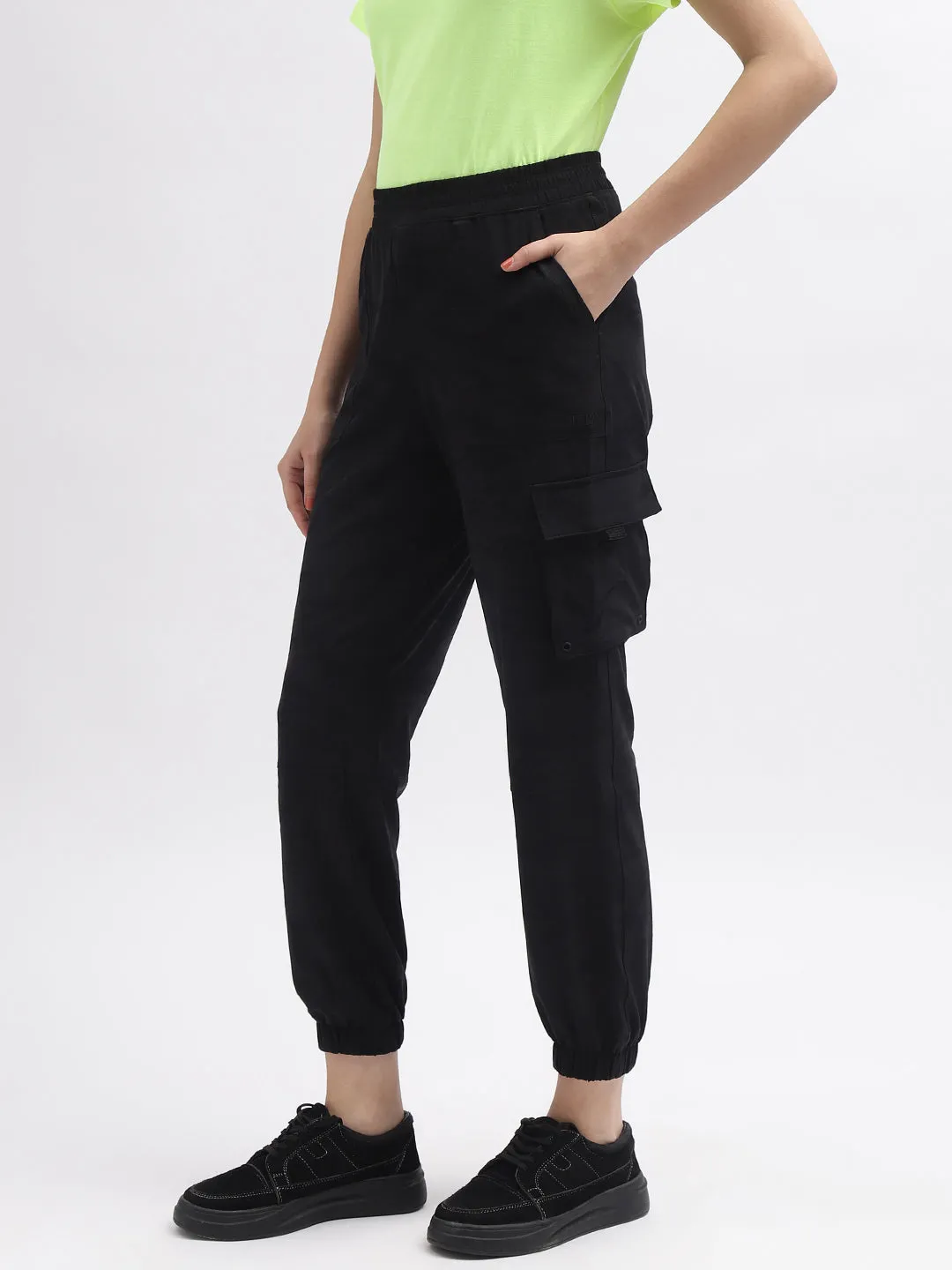 Dkny Women Black Solid Oversized Mid-Rise Trouser