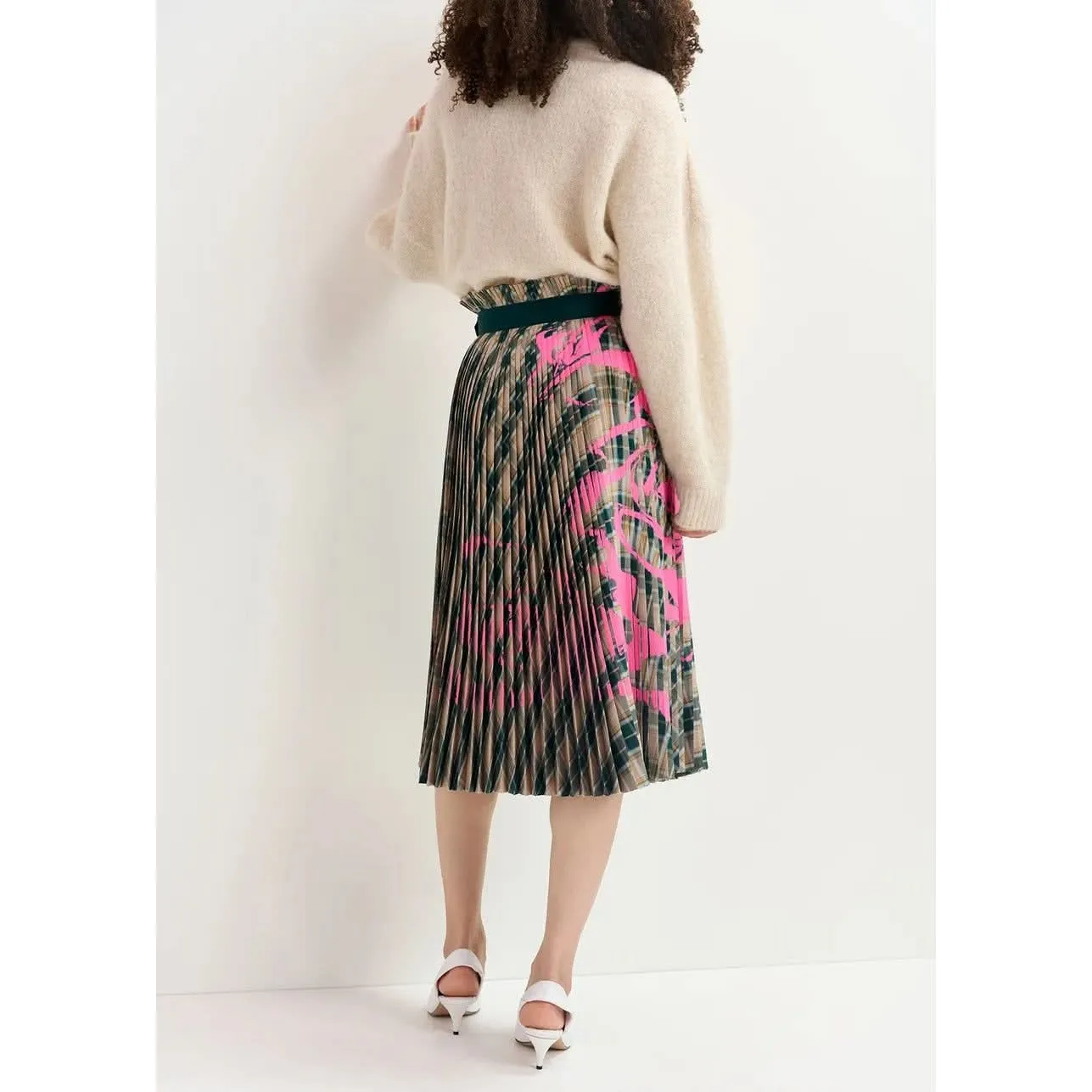 Essentiel Antwerp Godess Skirt Beige and Dark Green Checked Pleated Skirt with Floral Print