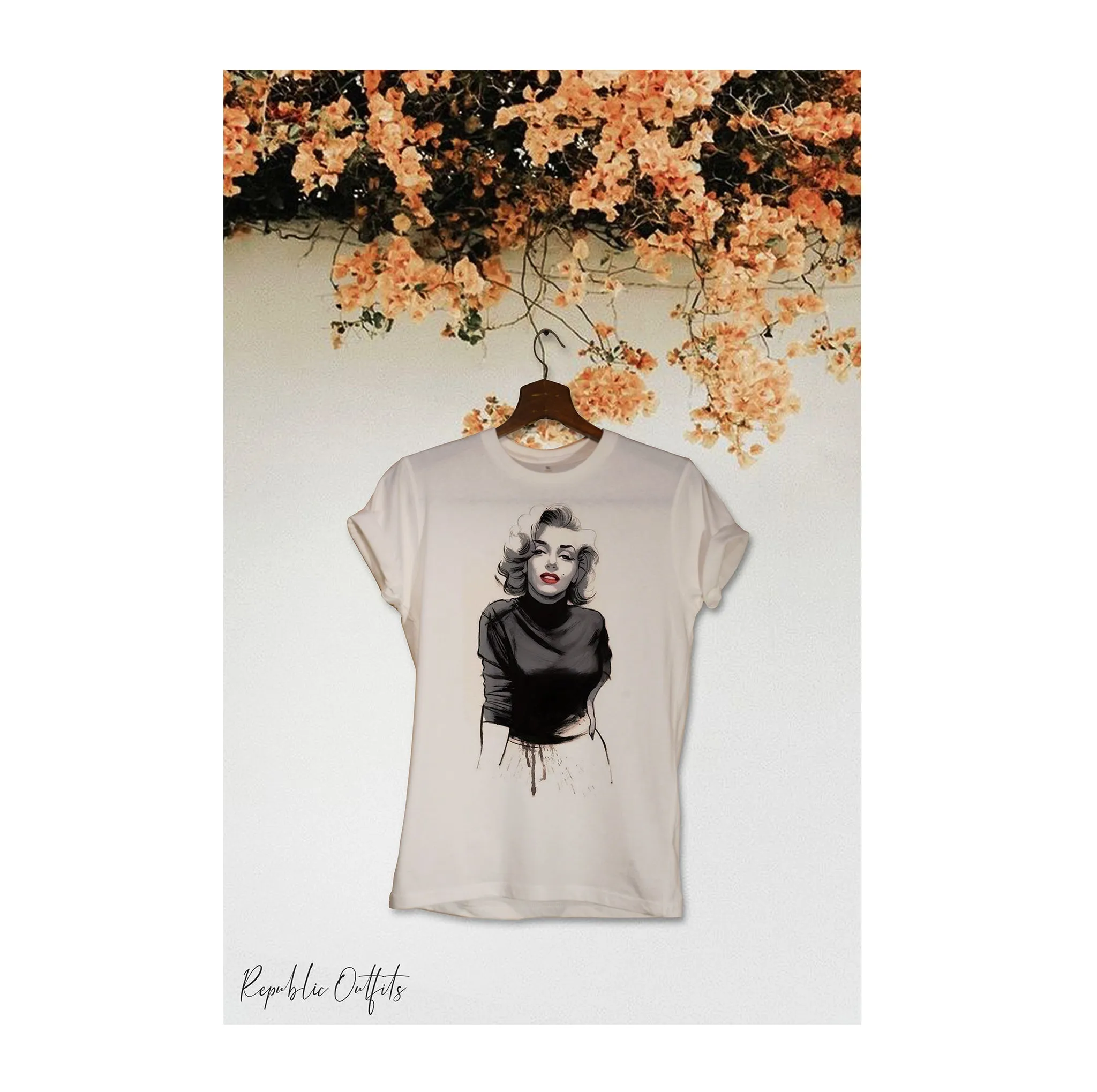 Marilyn Signature Tee